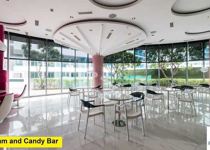 Azure Urban Residences Aparthotel 5*