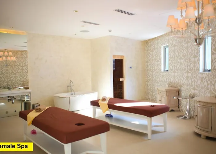 Azure Urban Residences 5* Manila