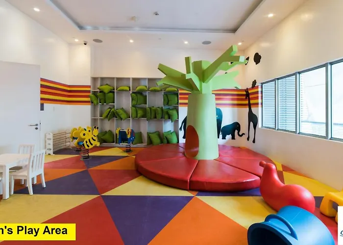 Azure Urban Residences Aparthotel 5*