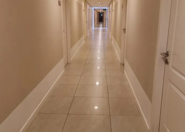 Aparthotel Azure Urban Residences Manila