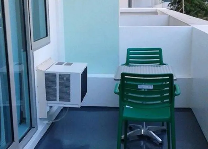 Azure Urban Residences 5* Manila