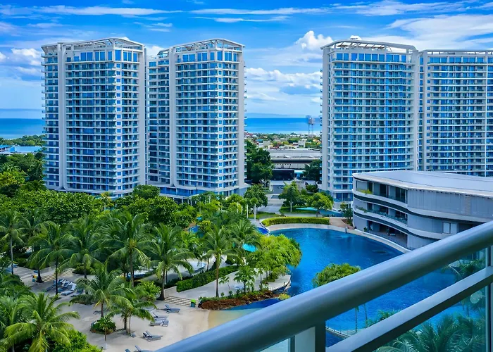 Azure Urban Residences Aparthotel 5*